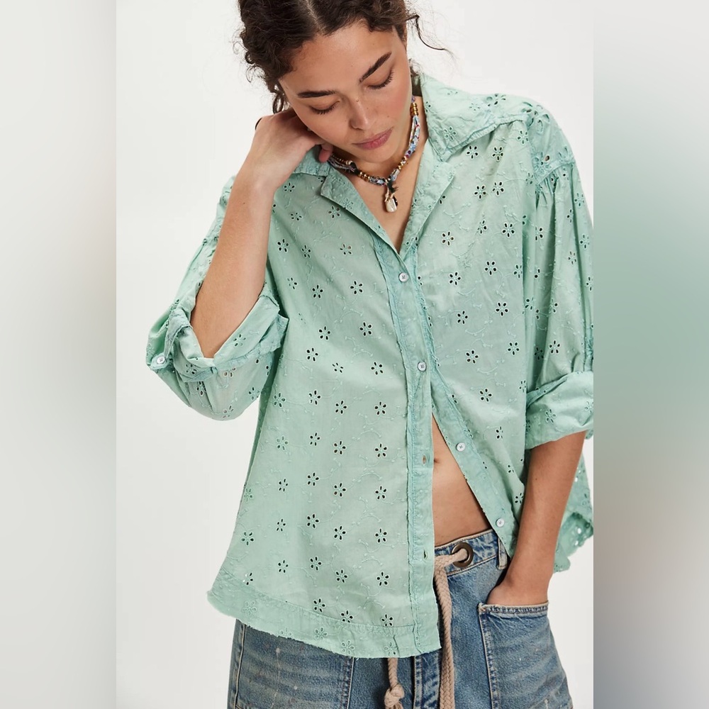 NWT We The Free Mae Washed Eyelet Shirt - Picture 2 of 4